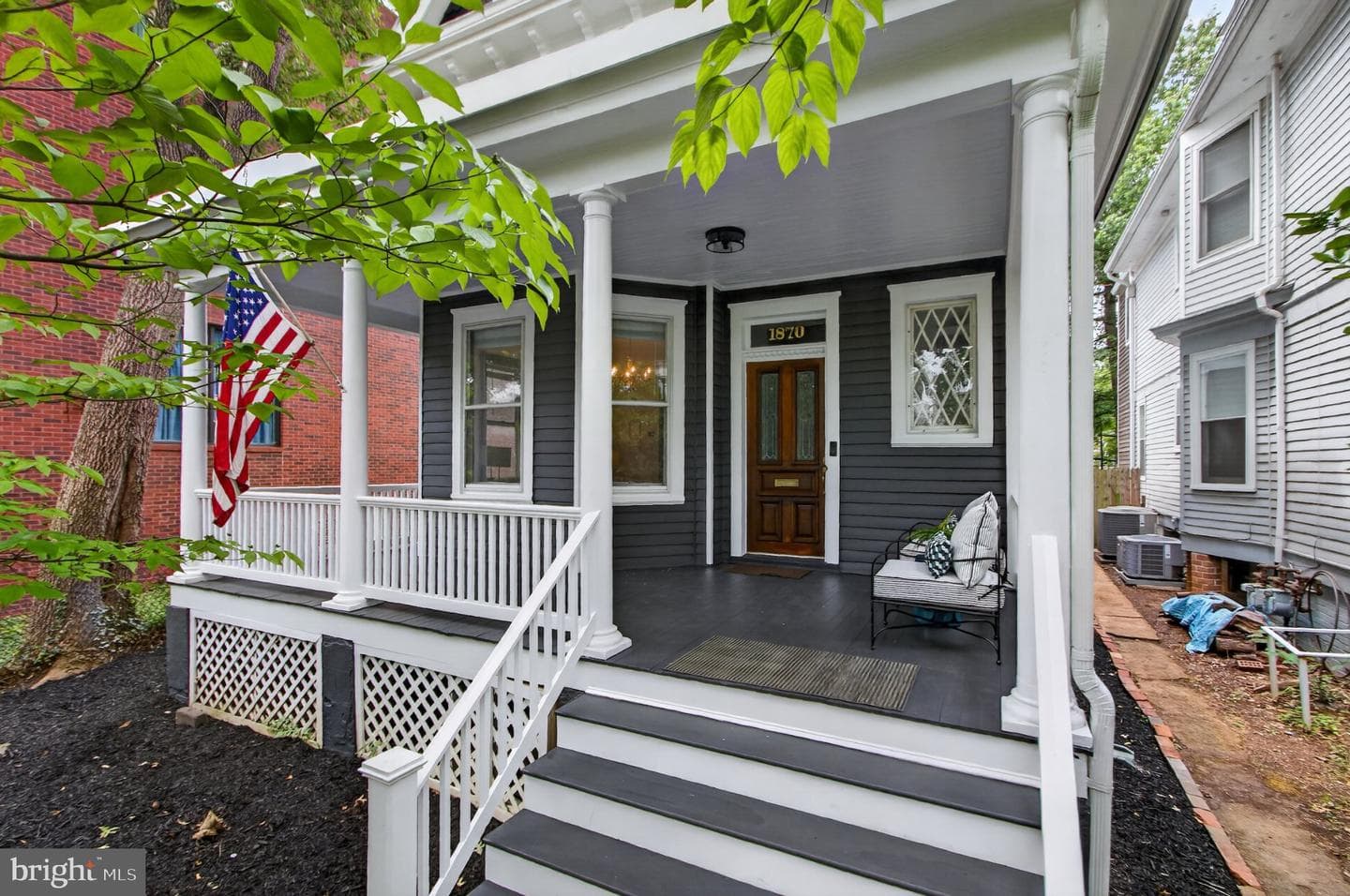 1870 Newton Street NW photo 4