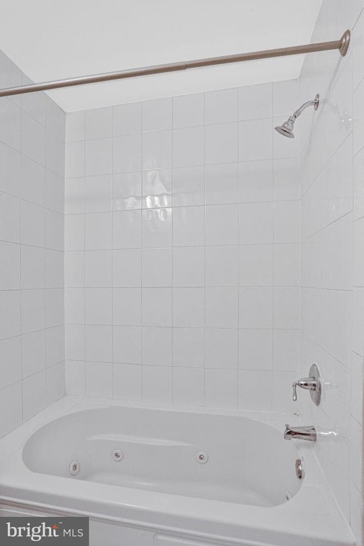 911 Kennedy Street NW #11 photo 31