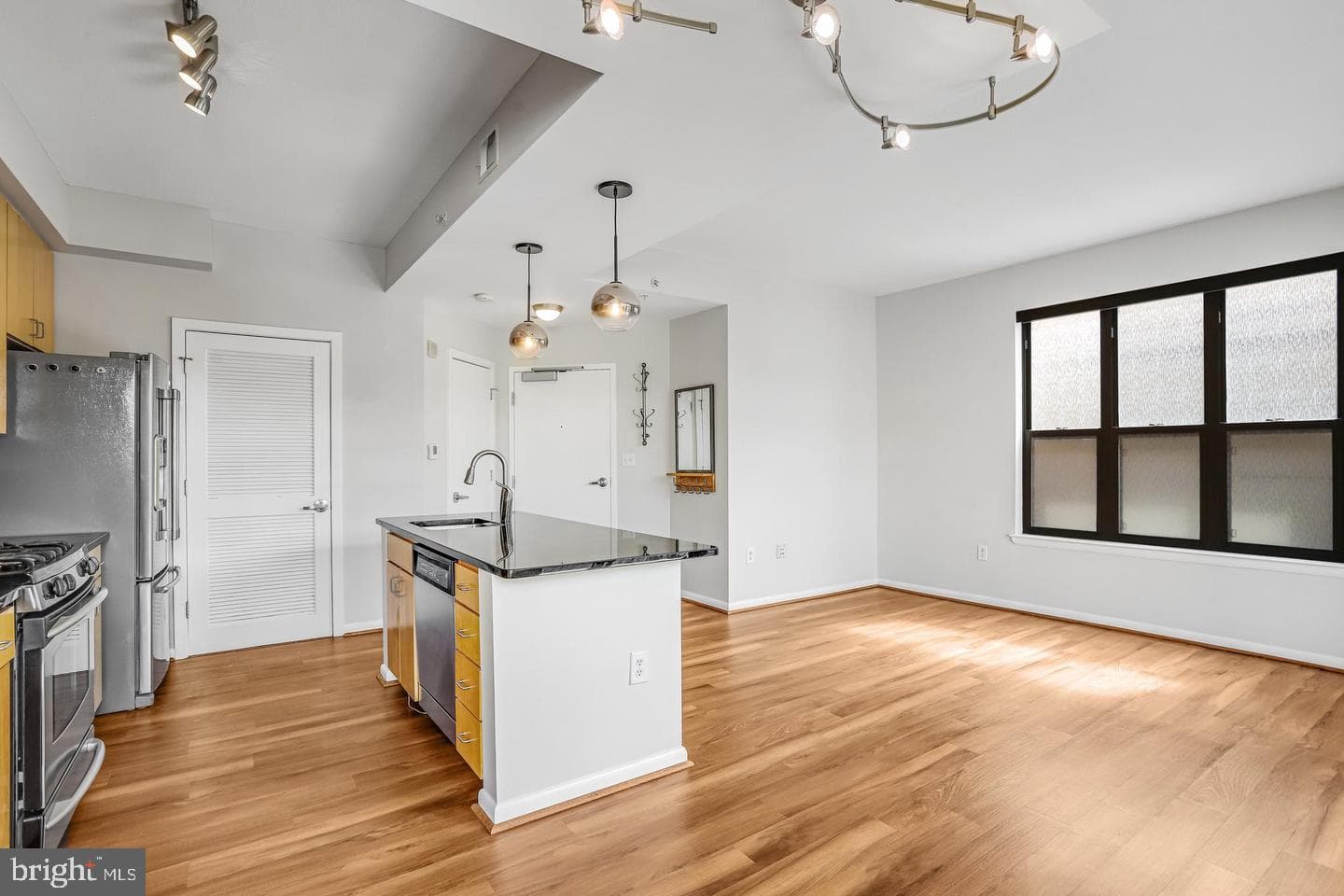 1001 L Street NW #811 photo 9