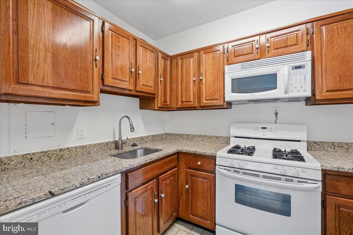 5410 Connecticut Avenue NW #610 photo 10