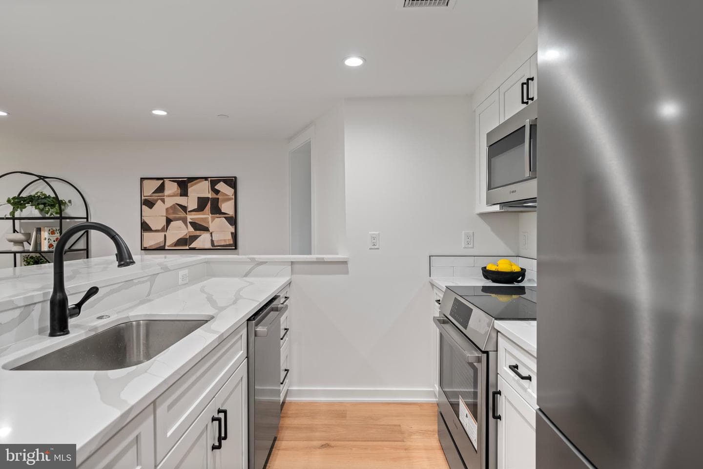 131 11th Street NE #a photo 9
