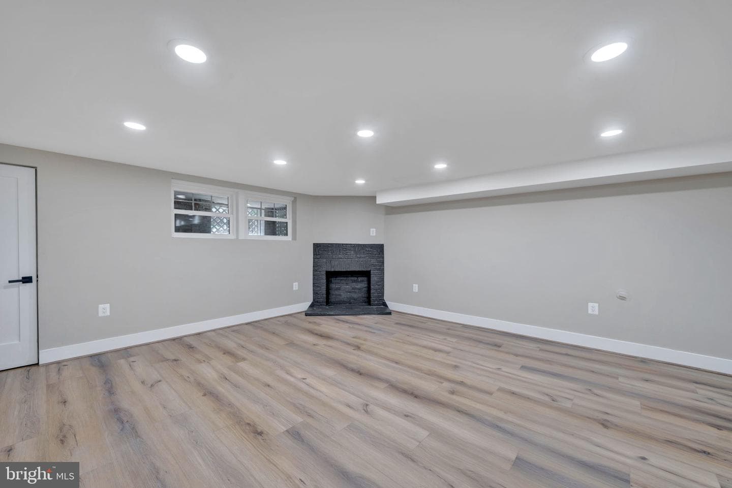 217 Jefferson Street NW photo 24