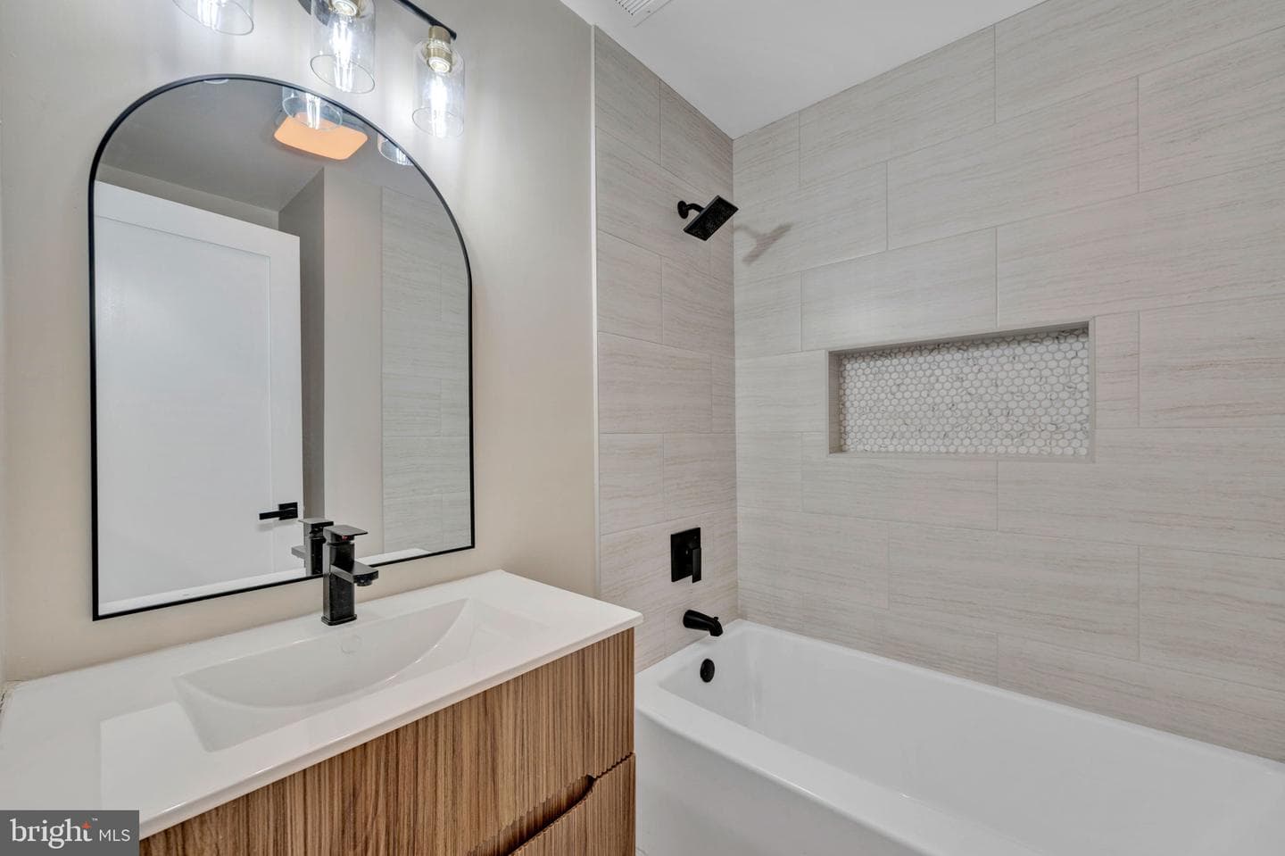 217 Jefferson Street NW photo 34