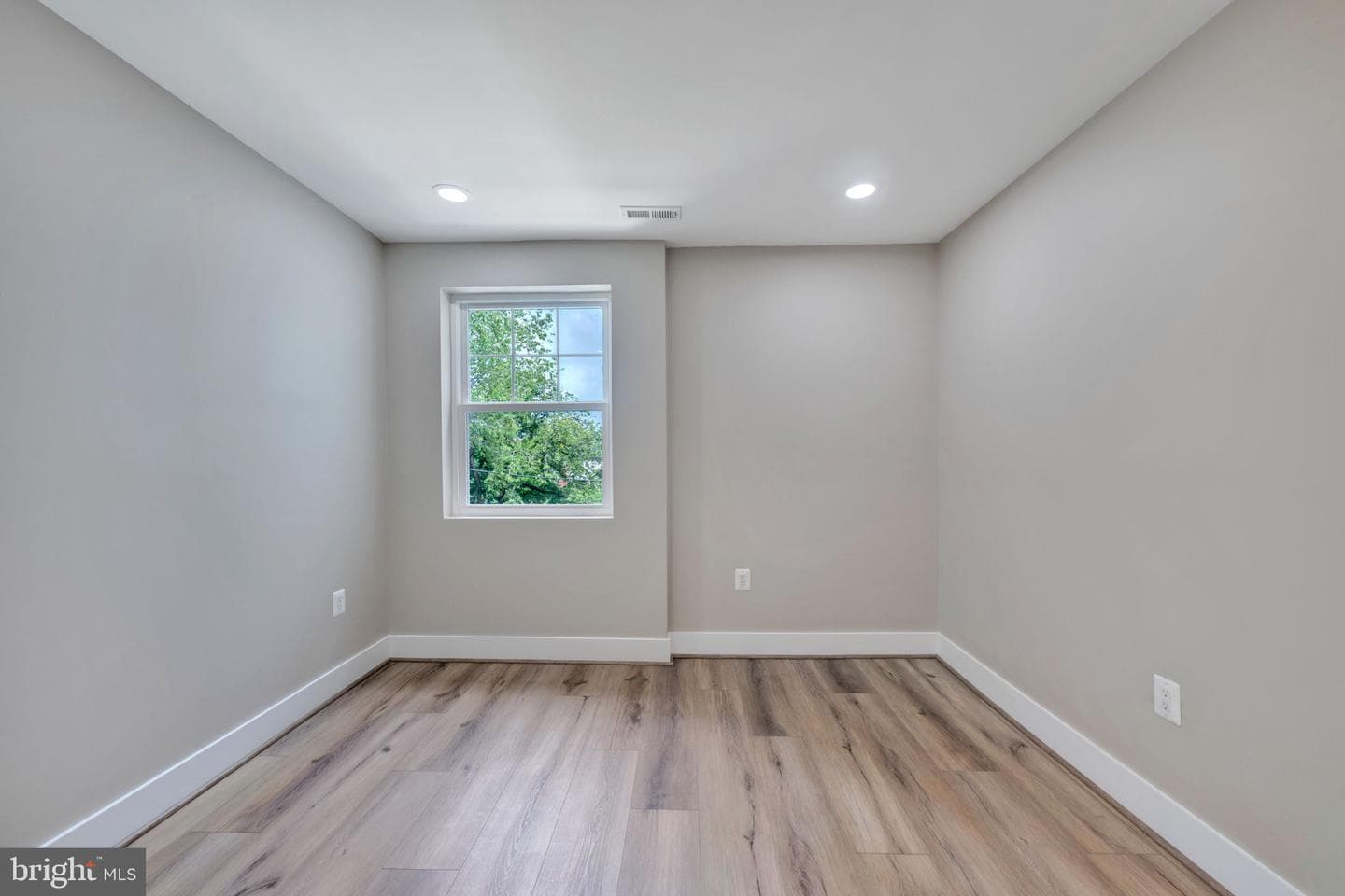 217 Jefferson Street NW photo 36