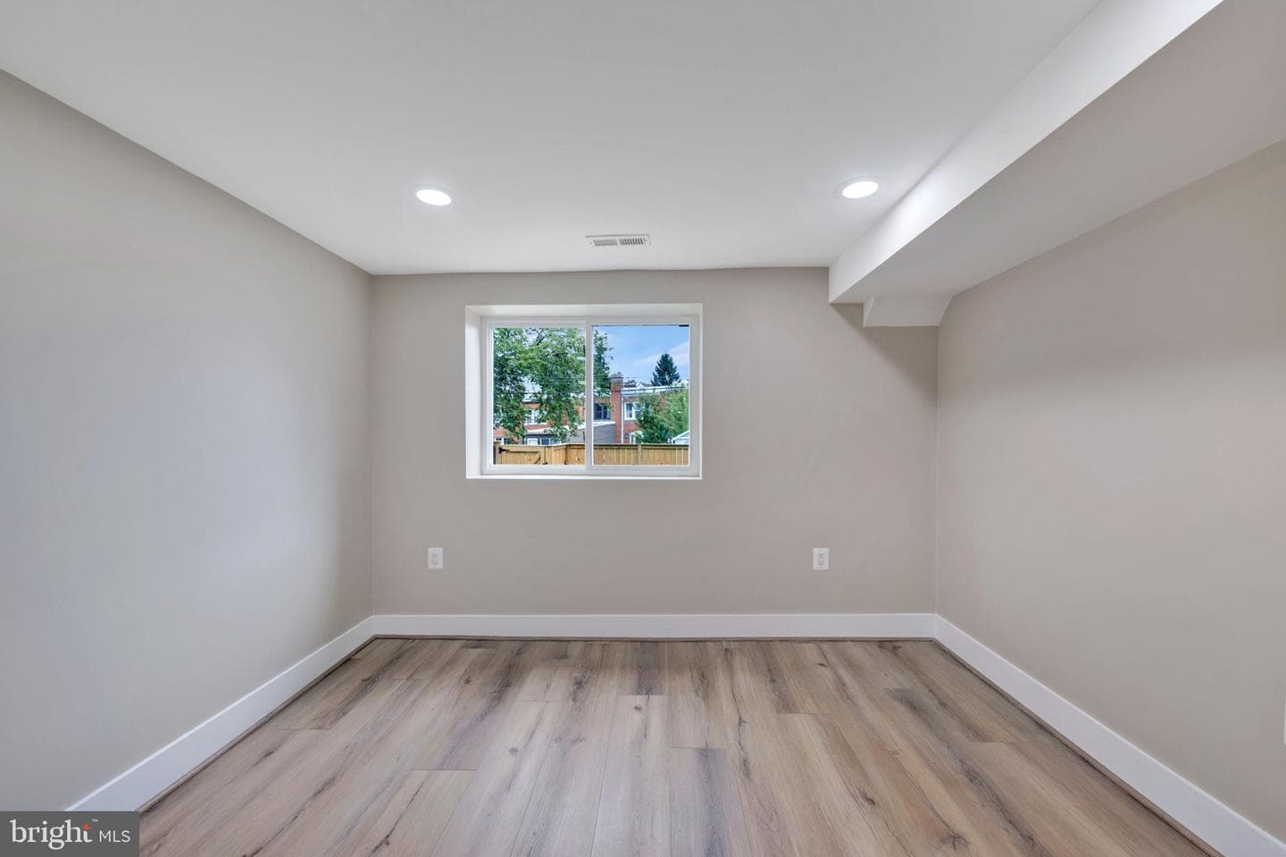 217 Jefferson Street NW photo 41
