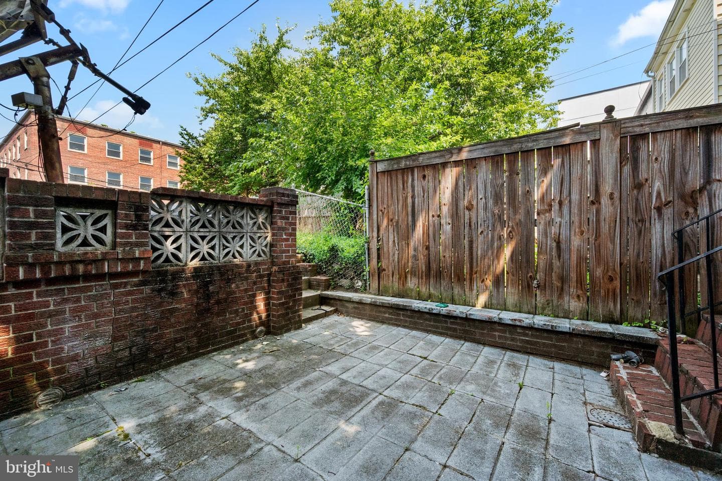 1928 2nd Street NW photo 18
