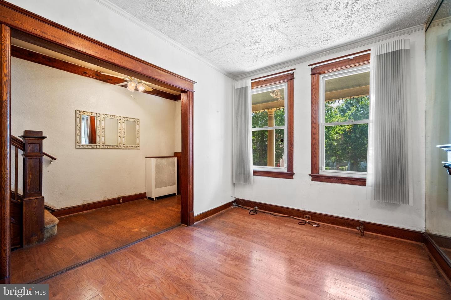 1928 2nd Street NW photo 5
