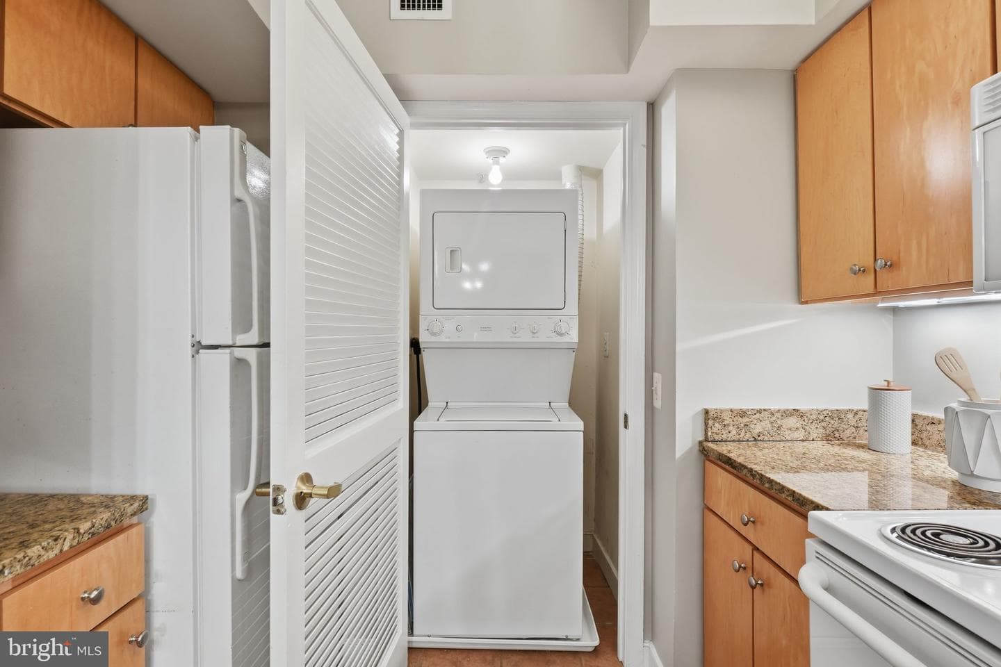 631 D Street NW #435 photo 8
