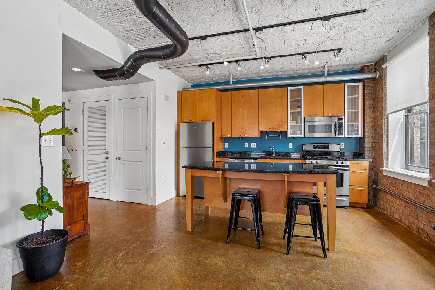 916 G Street NW #604 photo 5