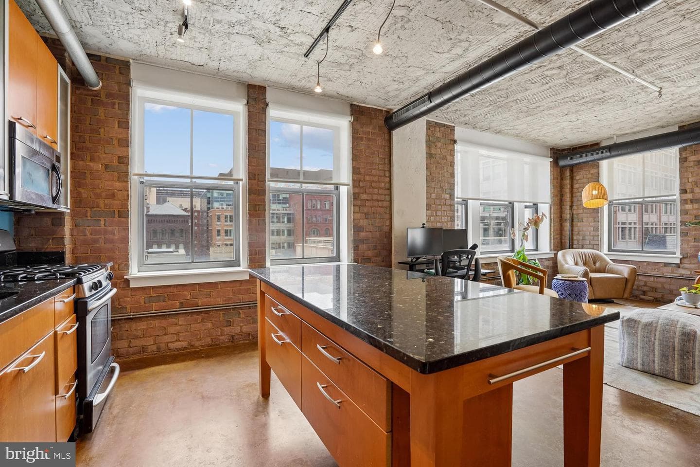 916 G Street NW #604 photo 8