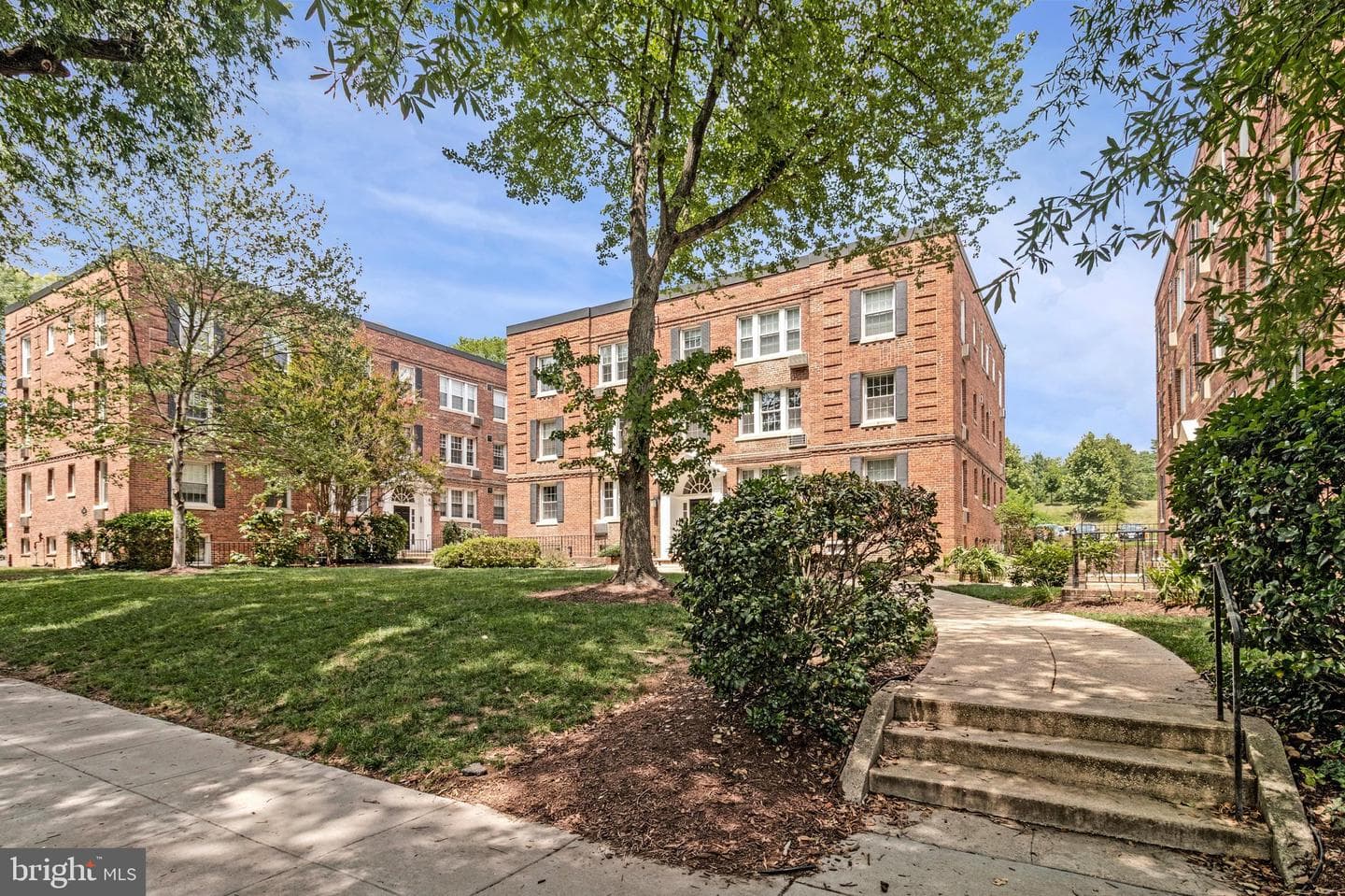4491 NW Macarthur Boulevard NW #102 photo 20