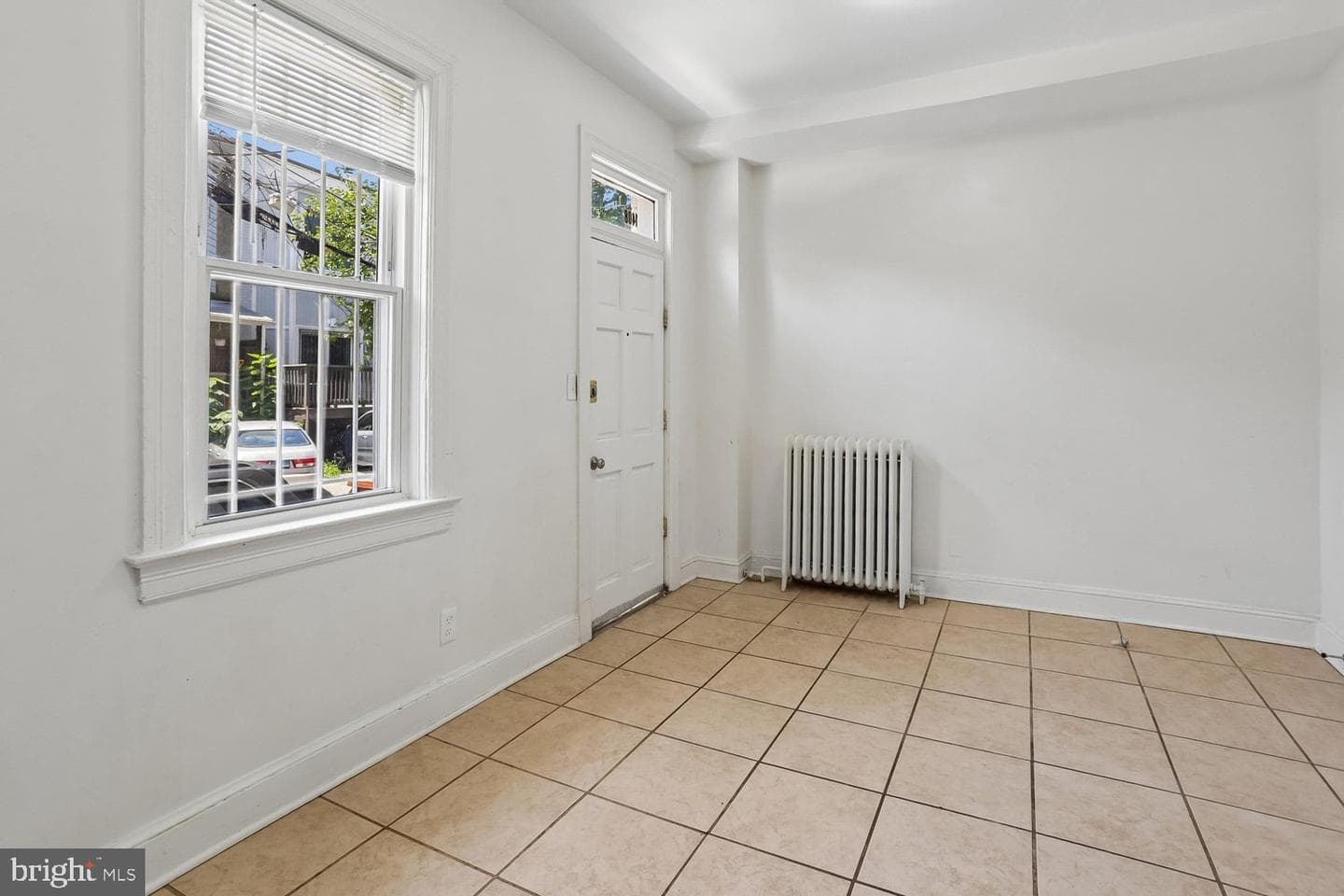1408 Newton Street NW photo 11