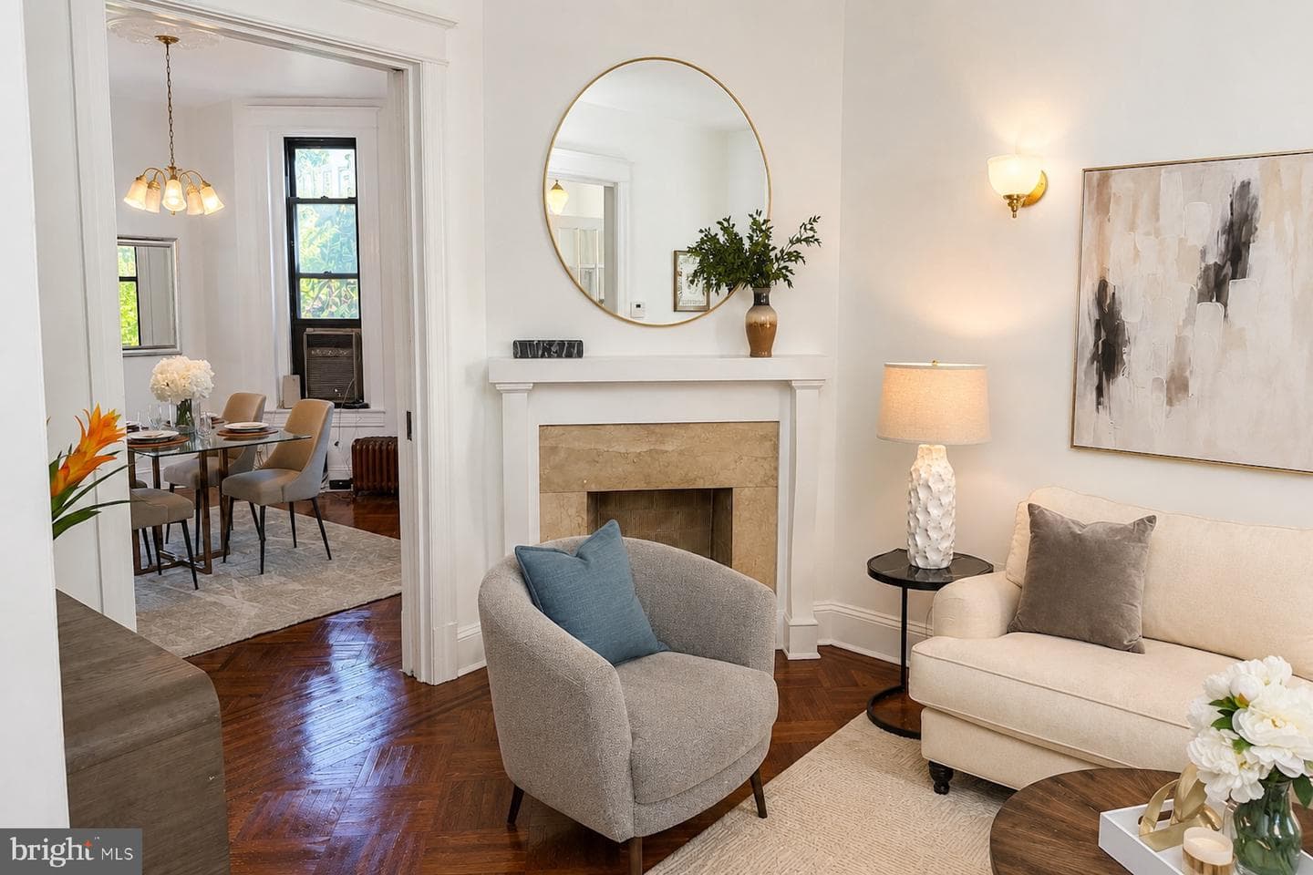 1126 I Street NE photo 4