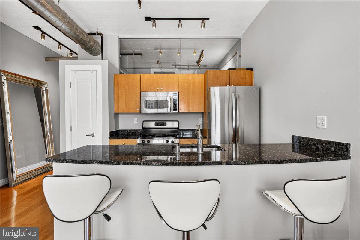 301 Massachusetts Avenue NW #902 photo 11