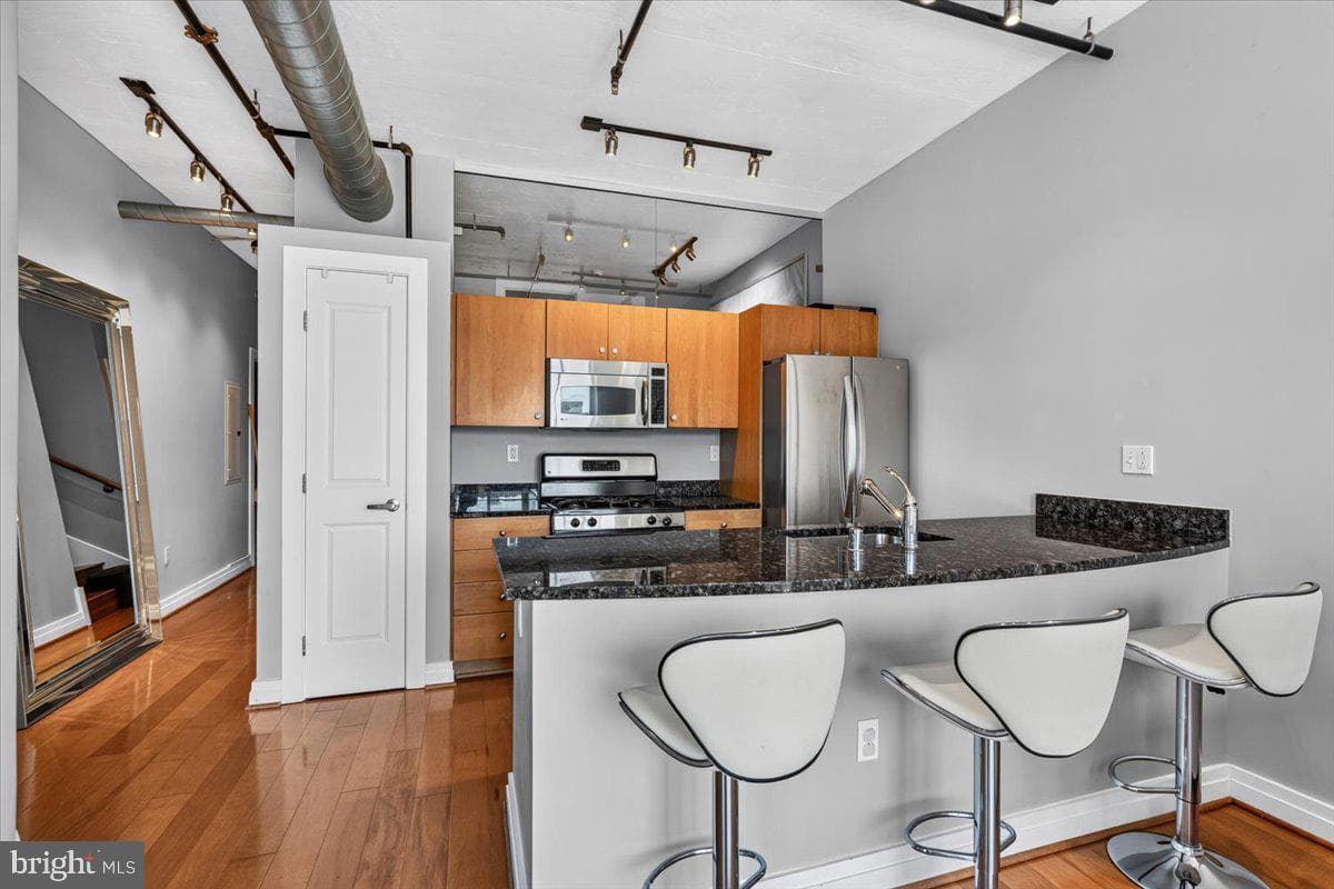 301 Massachusetts Avenue NW #902 photo 14