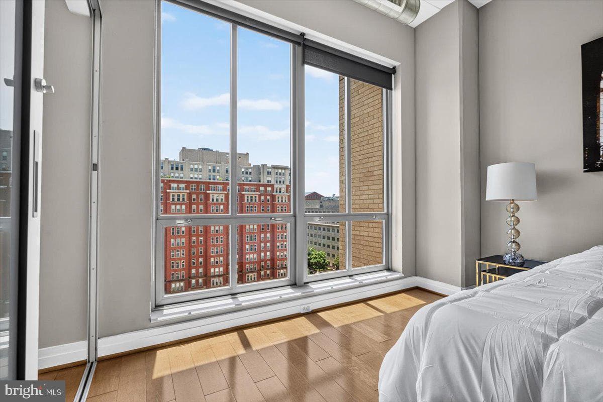 301 Massachusetts Avenue NW #902 photo 15