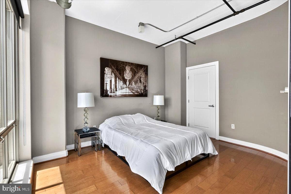 301 Massachusetts Avenue NW #902 photo 16