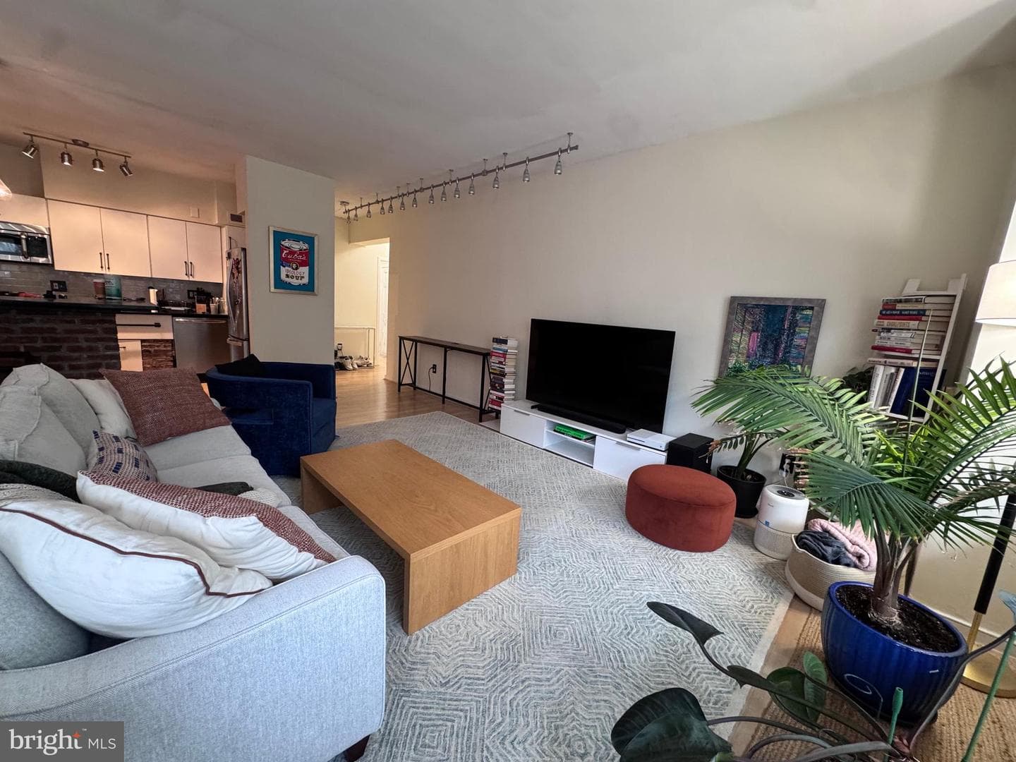 1711 Massachusetts Avenue NW #228 photo 3