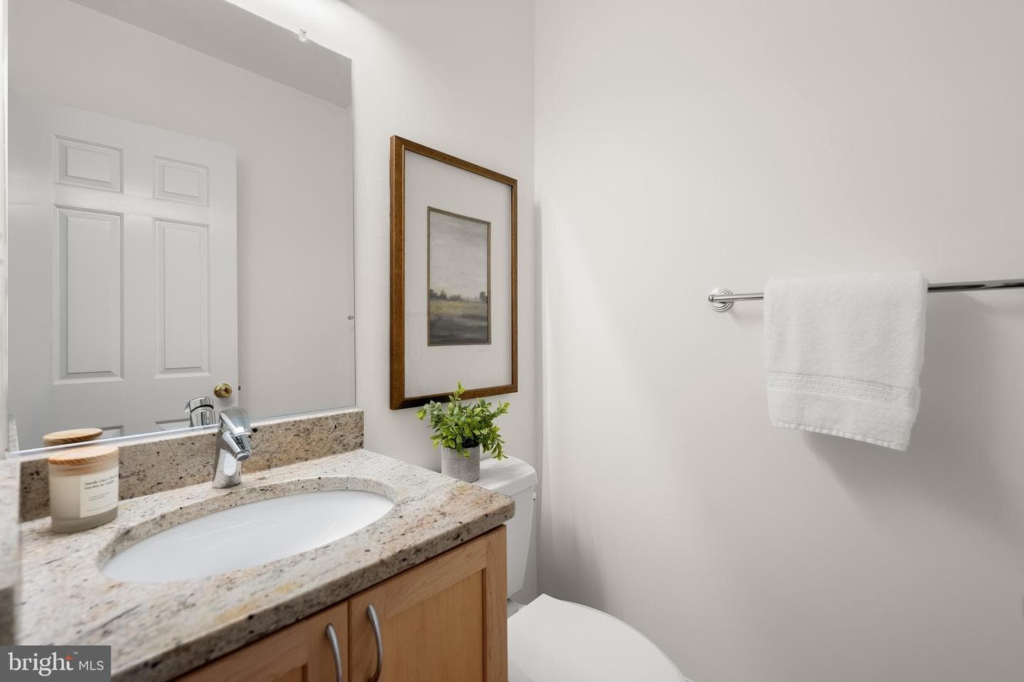 3229 Sutton Place NW #b photo 9