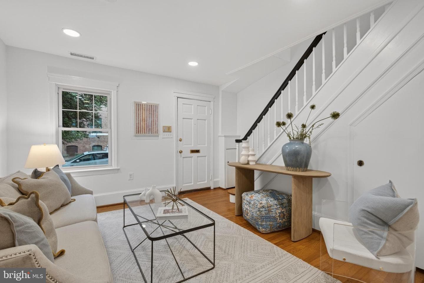 756 9th Street SE photo 5