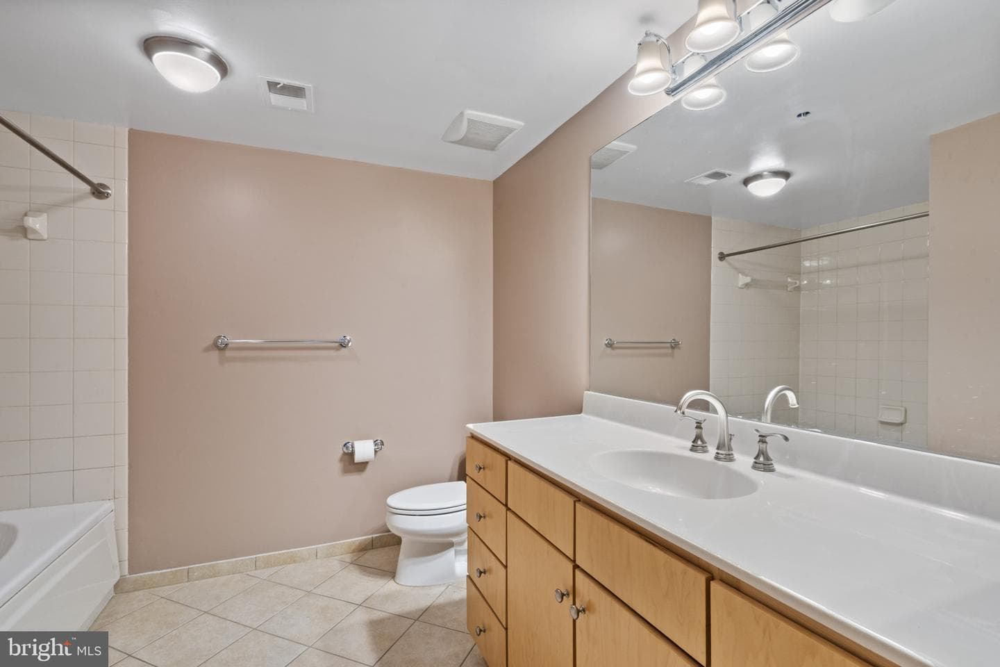1117 10th Street NW #202 photo 16