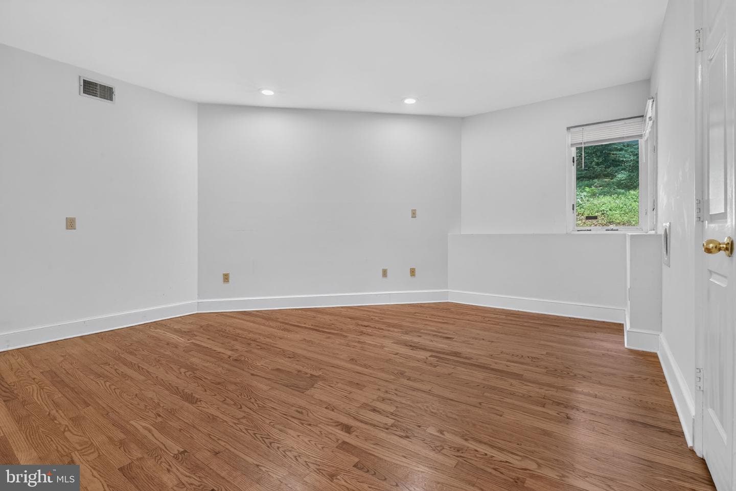 2963 Albemarle Street NW photo 29