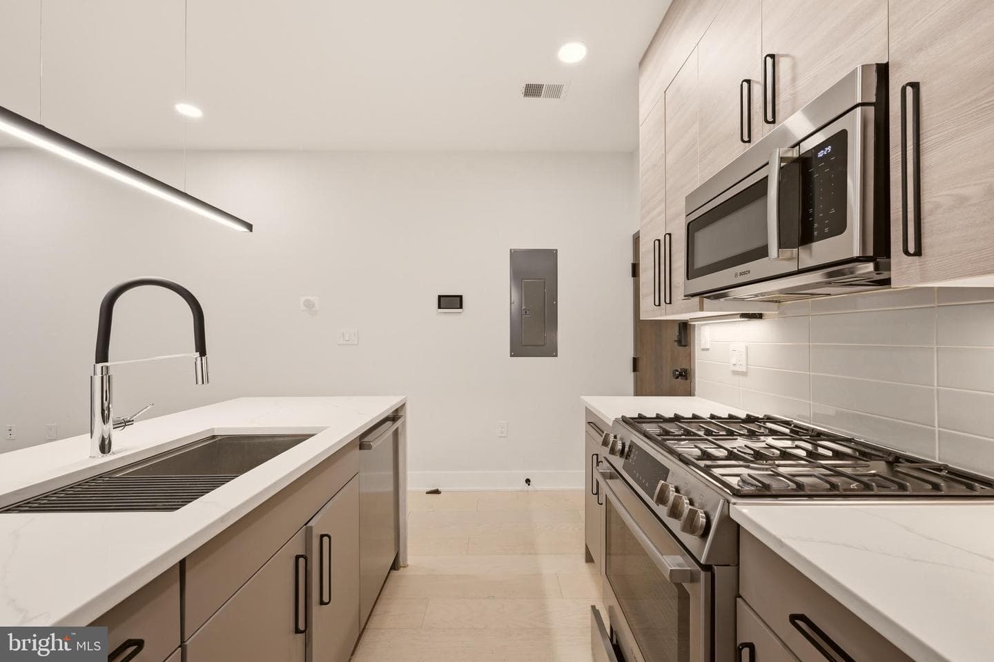 1471 Harvard Street NW #2 photo 14