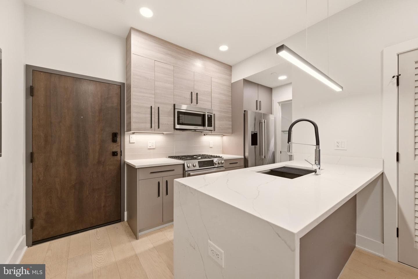1471 Harvard Street NW #2 photo 5