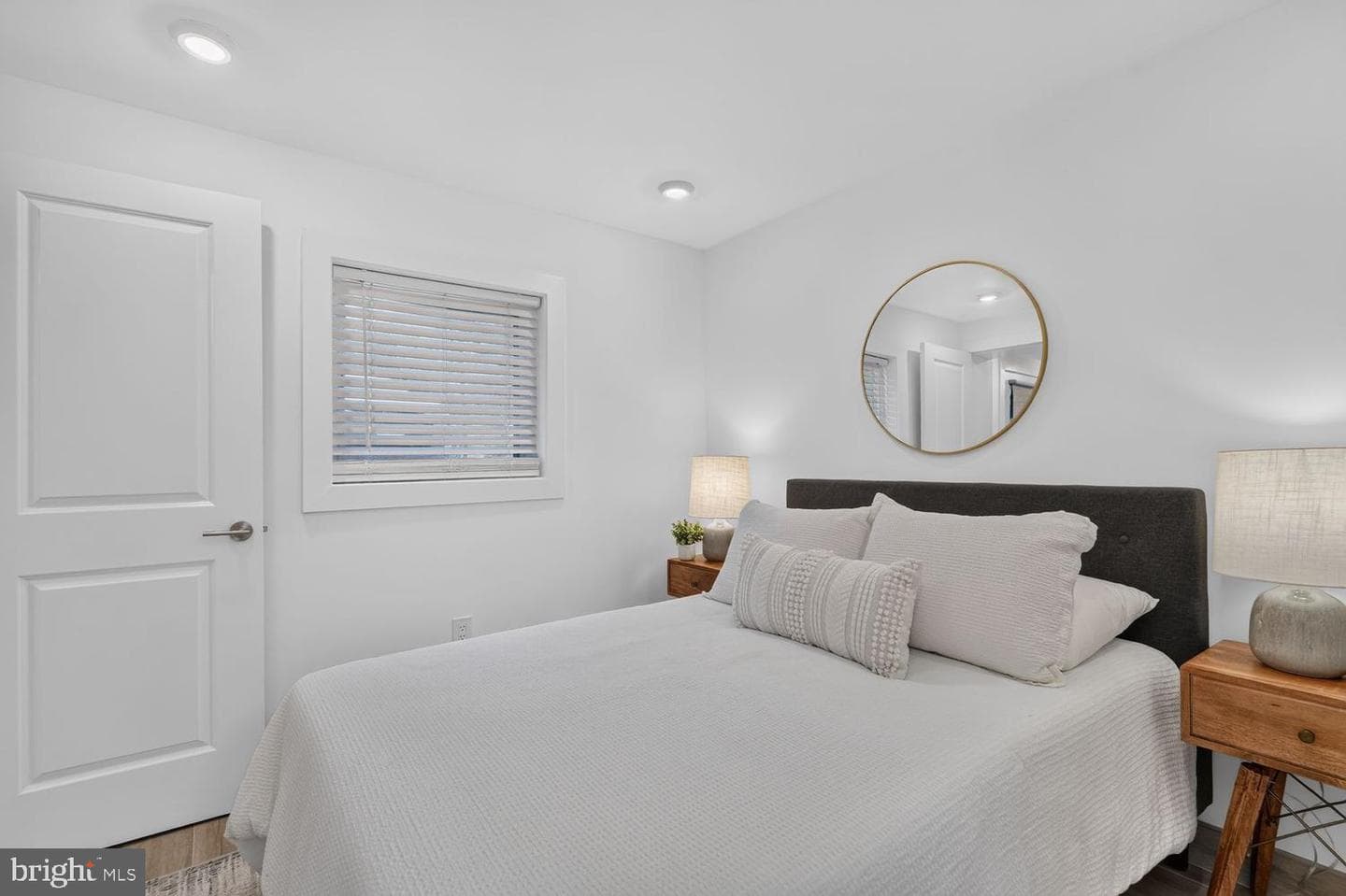 200 Hamilton Street NW #6 photo 8