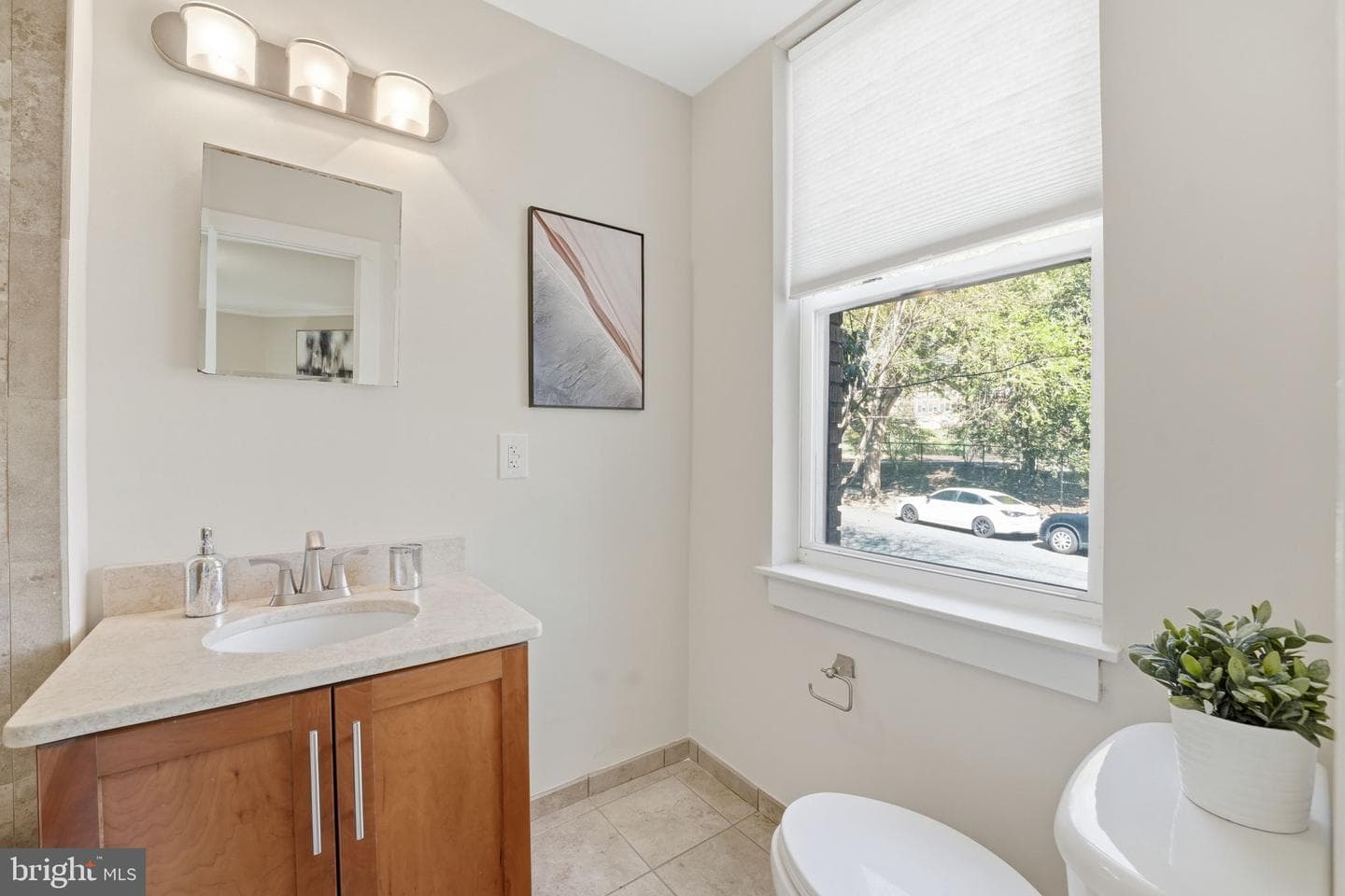 14 S Street NE #201 photo 15