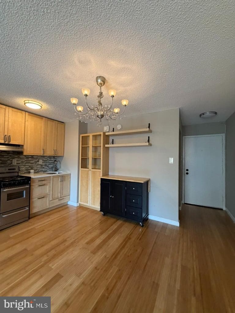 1816 New Hampshire Avenue NW #302 photo 12