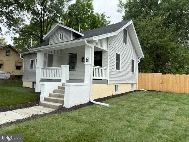 1004 Shepherd Street NE photo 9