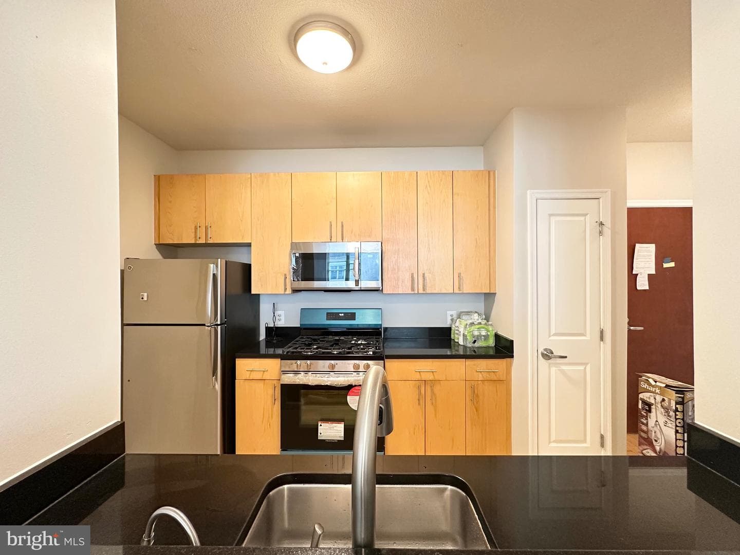 715 6th Street NW #503 photo 5