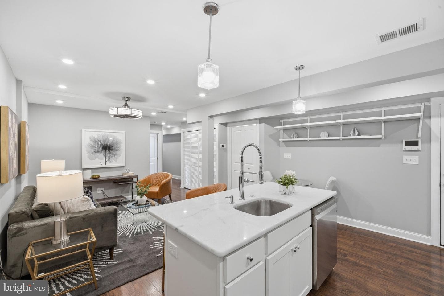 709 Jackson Street NE #1 photo 11