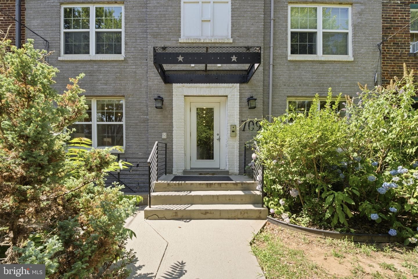 709 Jackson Street NE #1 photo 31