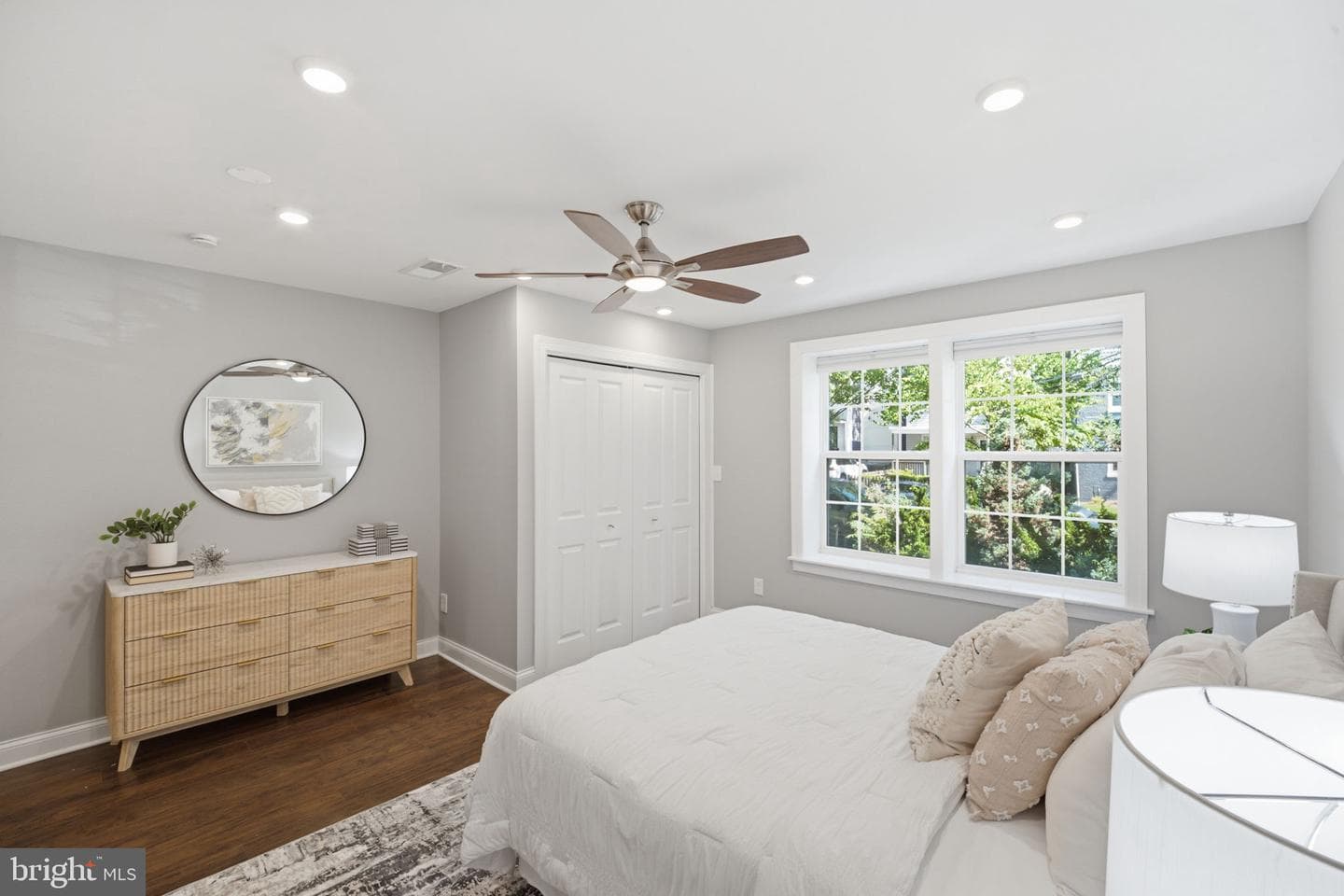709 Jackson Street NE #1 photo 5
