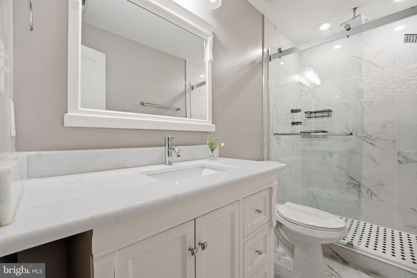 709 Jackson Street NE #1 photo 6