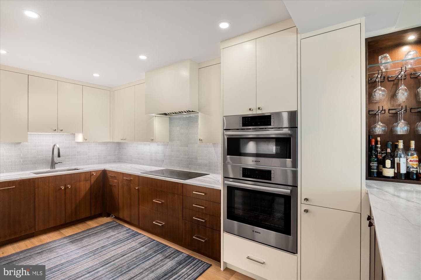 1045 31st Street NW #104 photo 18