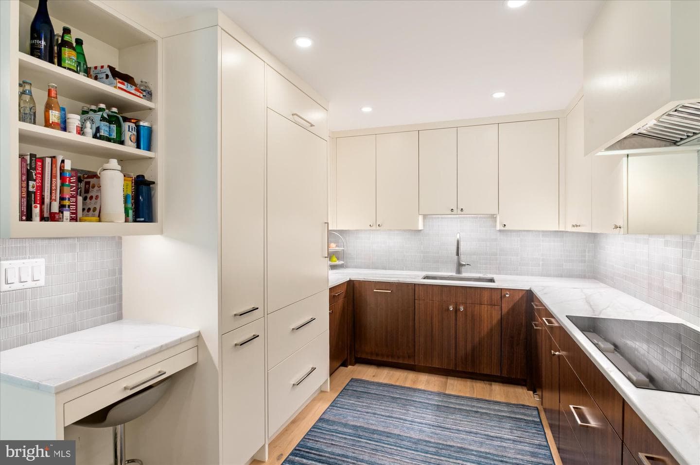 1045 31st Street NW #104 photo 19