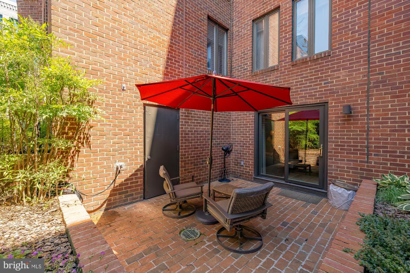 1045 31st Street NW #104 photo 31