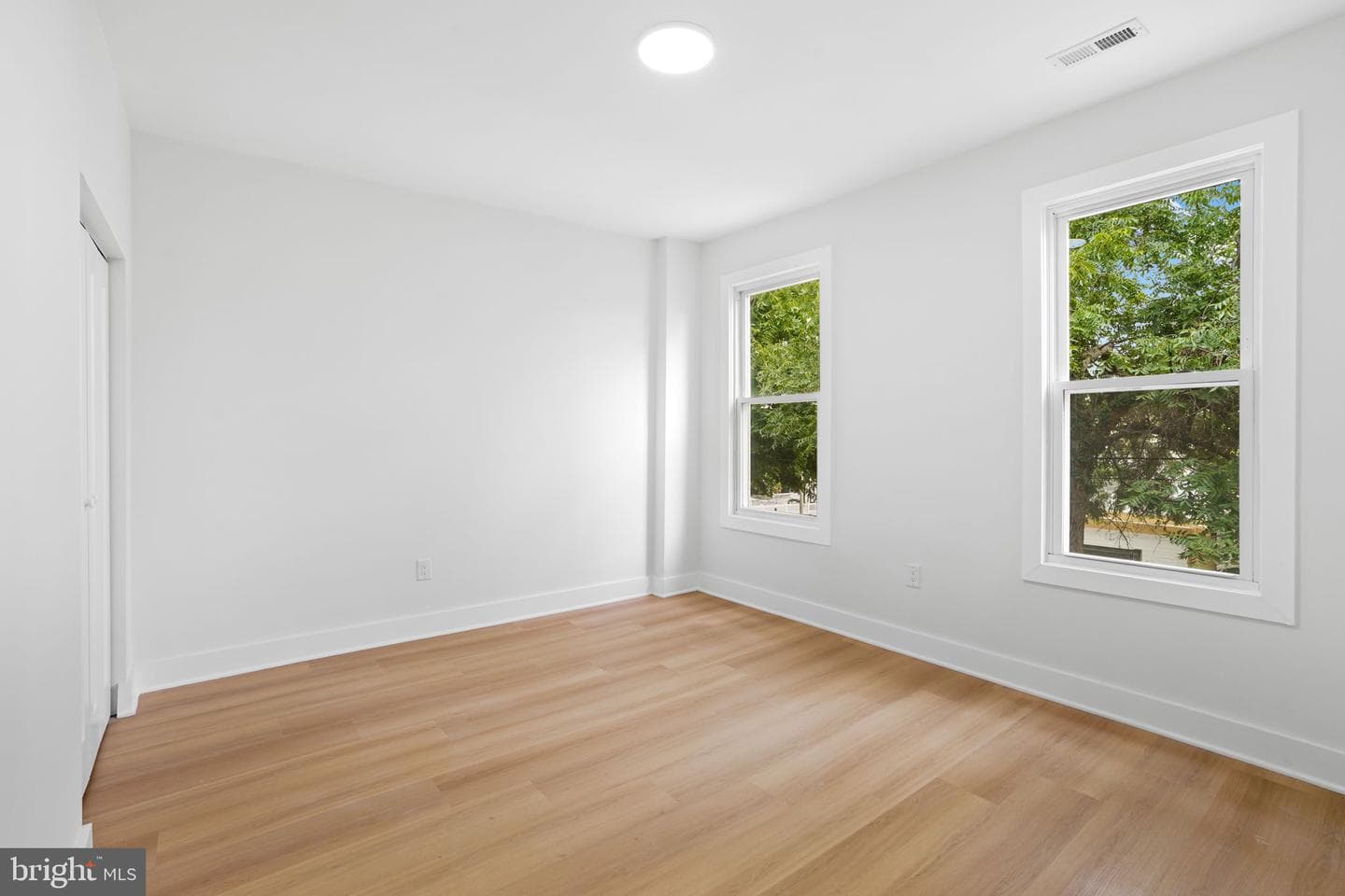 432 Newton Place NW photo 27