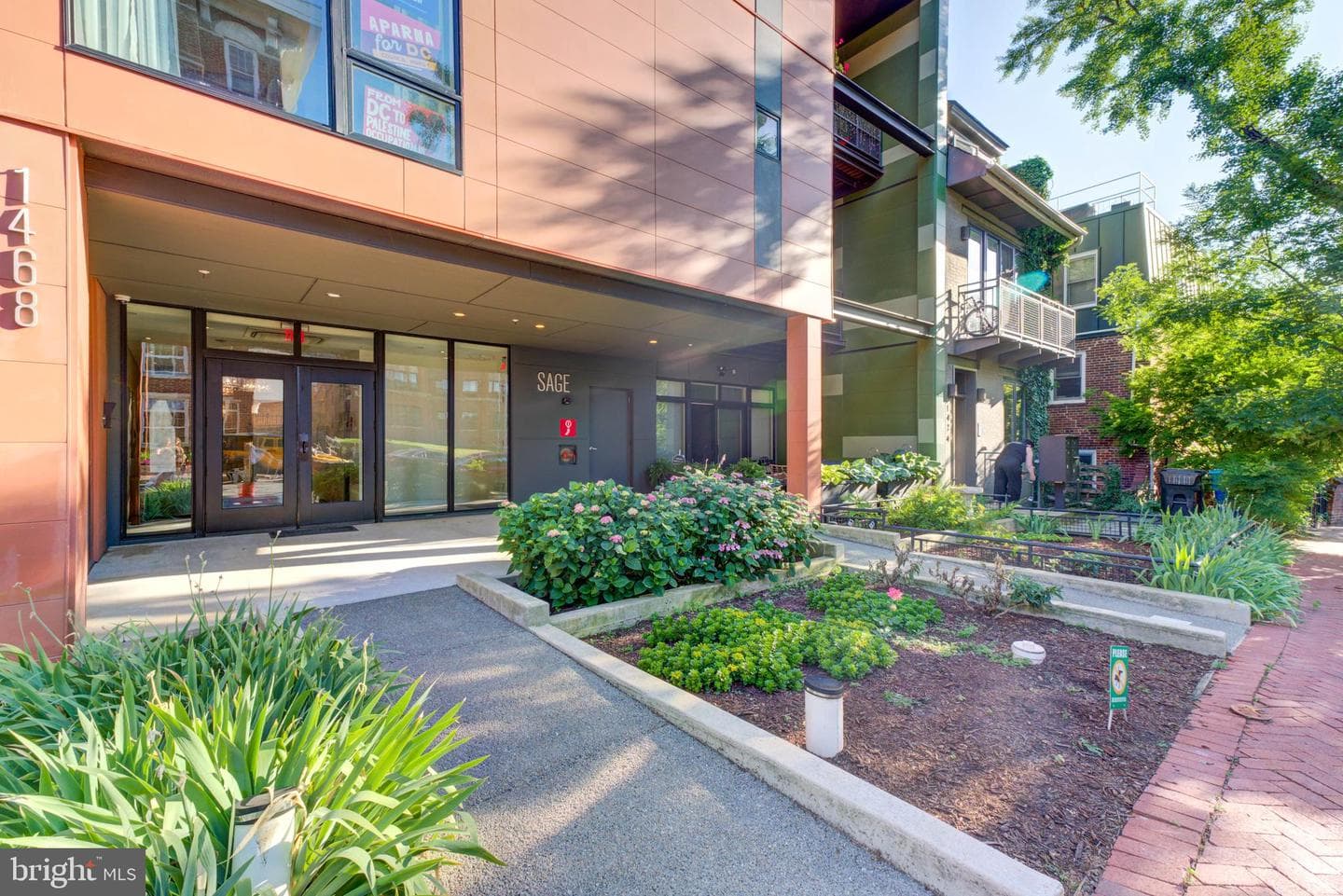 1468 Belmont Street NW #3e photo 42