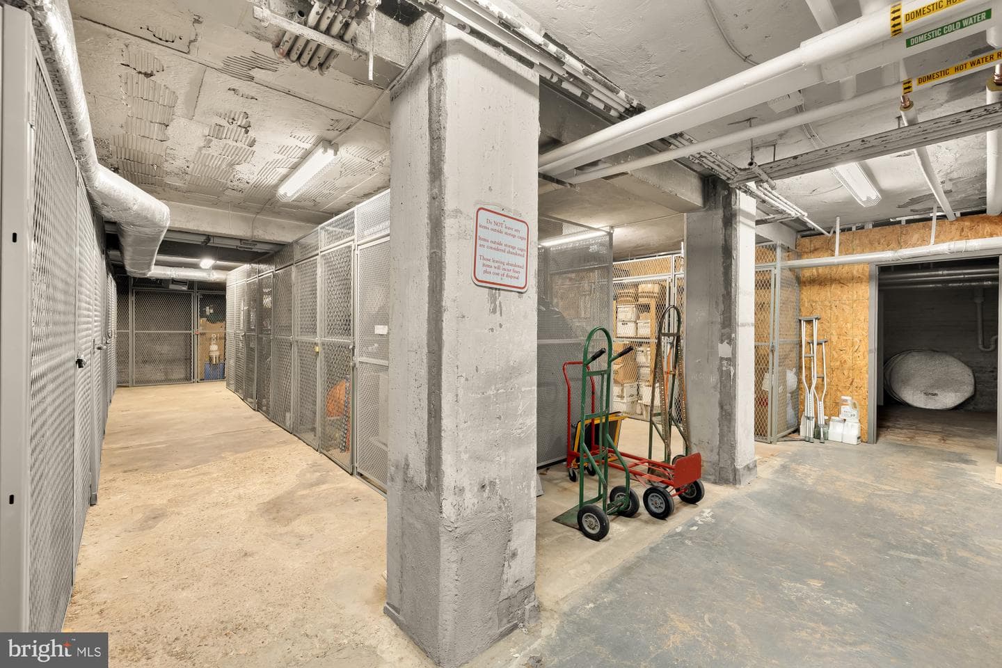1613 Harvard Street NW #308 photo 21
