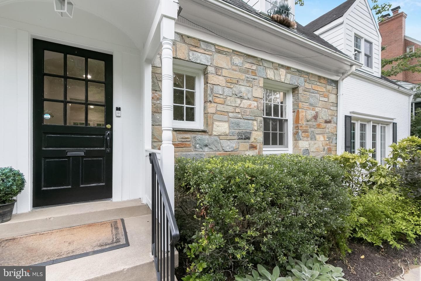 5193 NW Watson Street NW photo 3