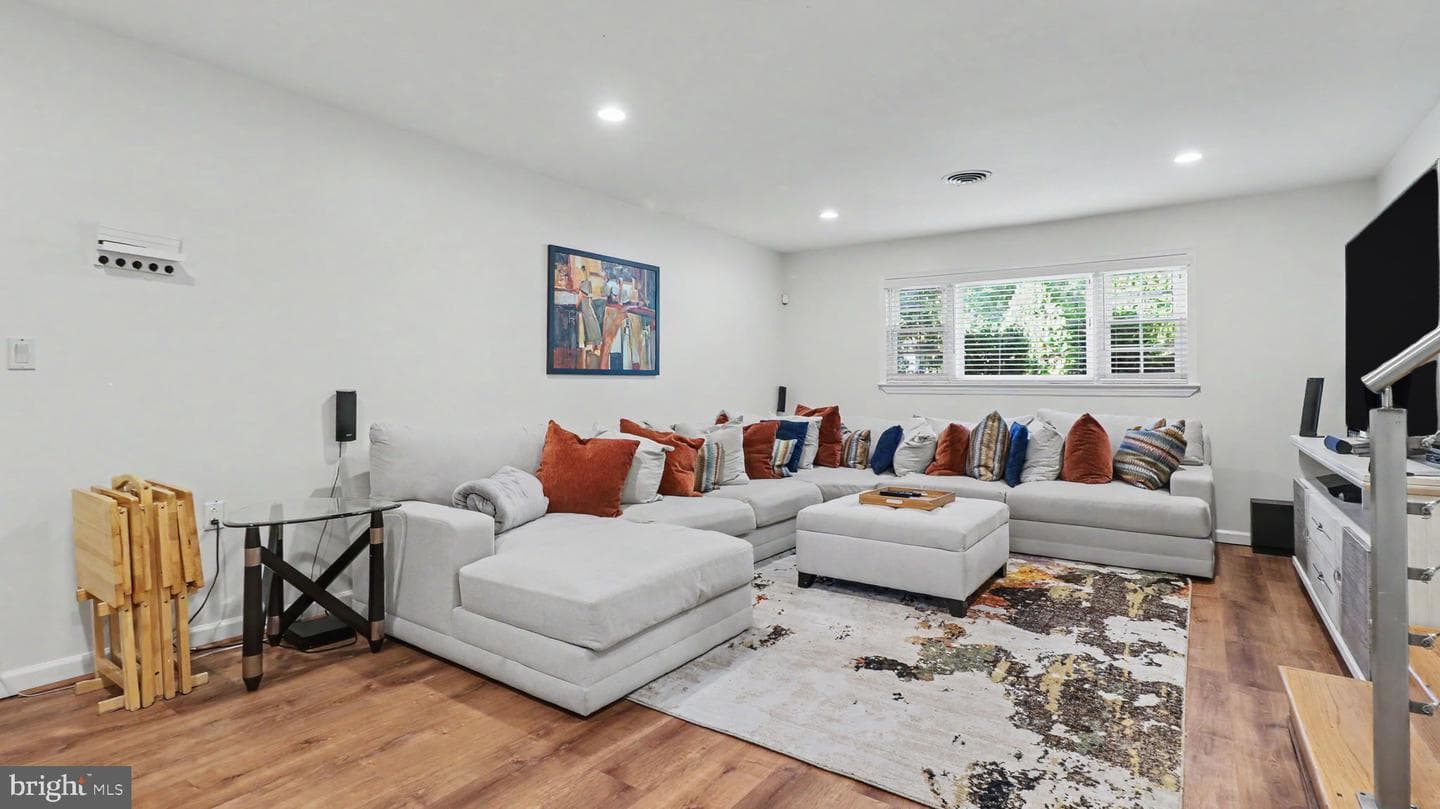 1905 Tulip Street NW photo 48