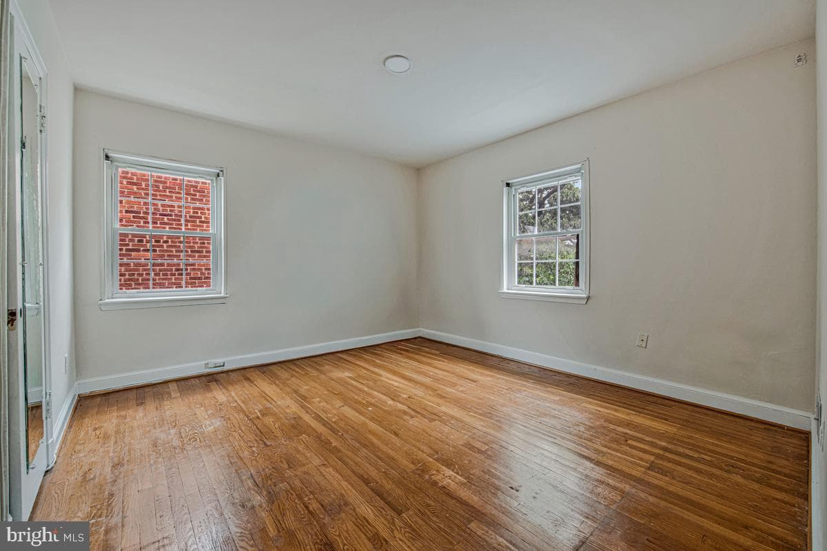 6015 3rd Street NE photo 23