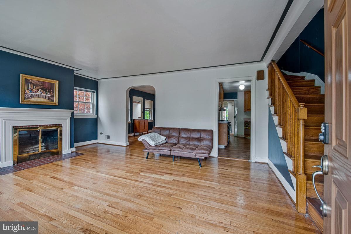 6015 3rd Street NE photo 6
