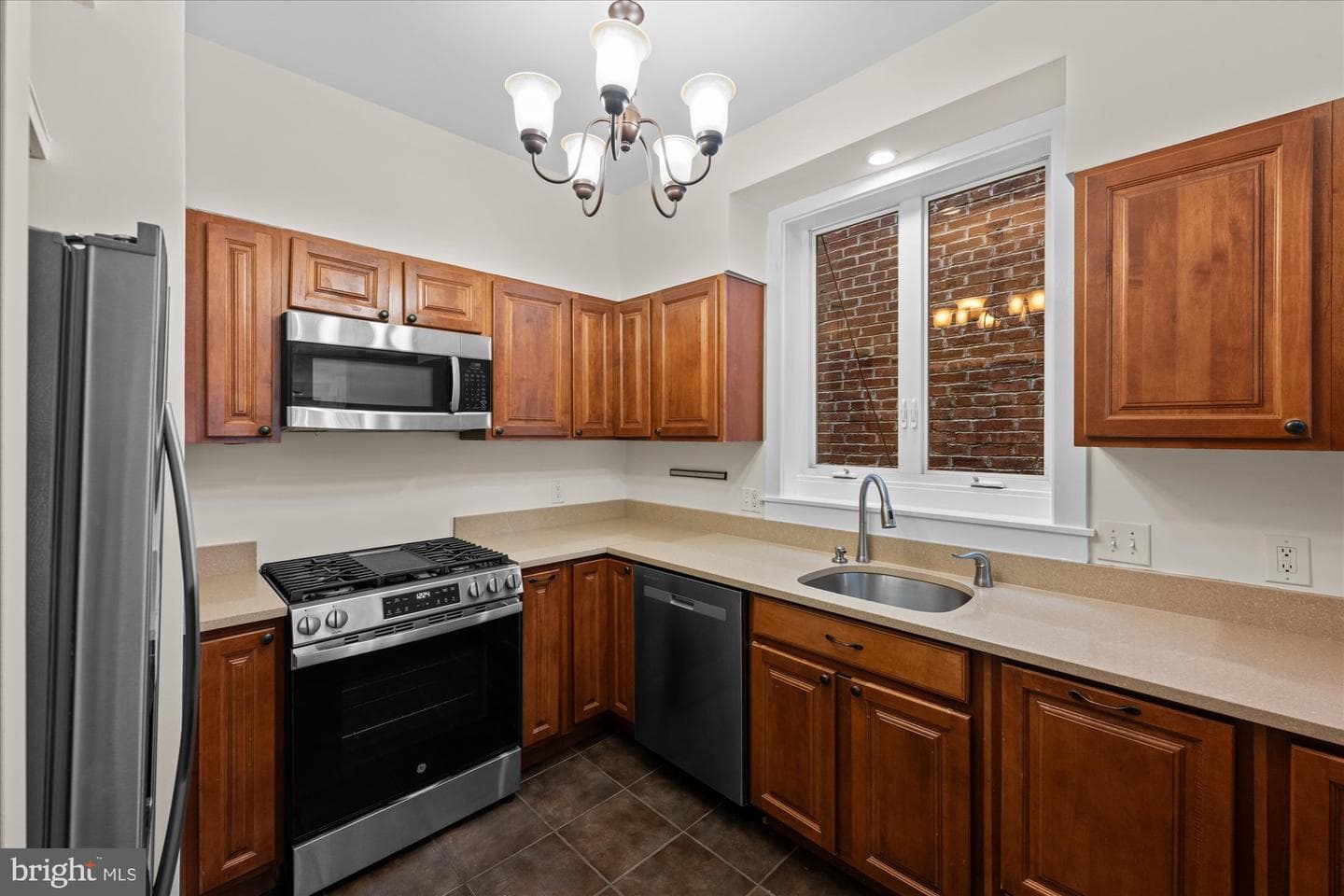 1768 Willard Street NW photo 5