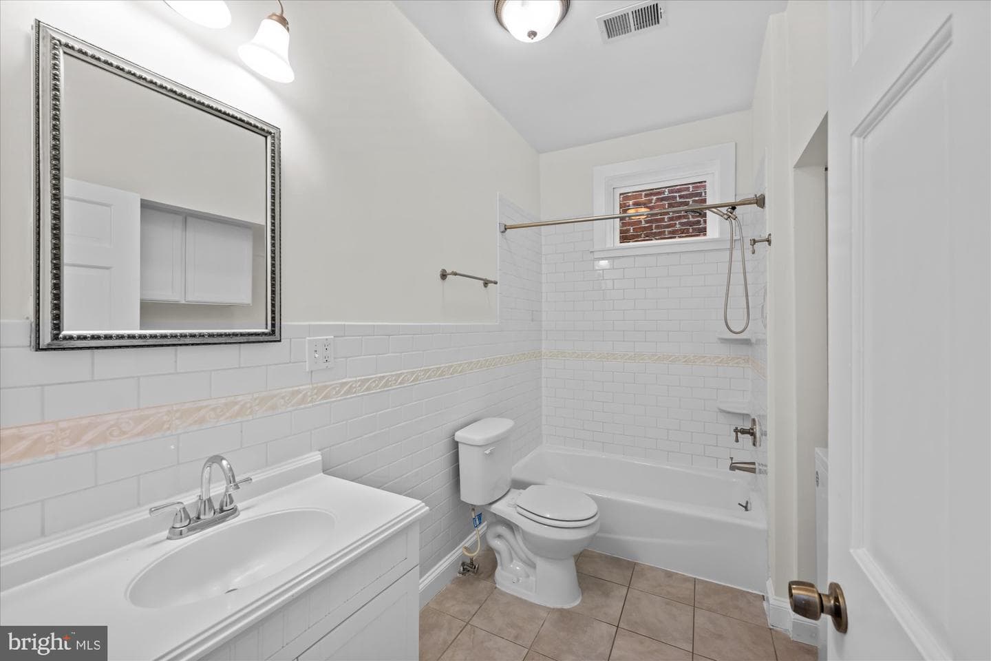 1768 Willard Street NW photo 9
