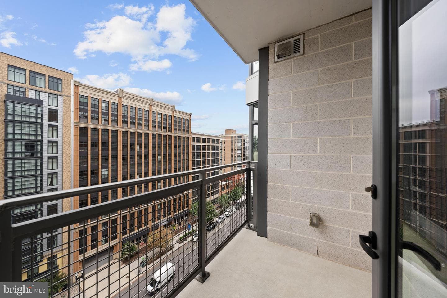 460 New York NW #802 photo 12